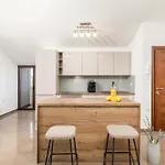 Miromar App Villa *